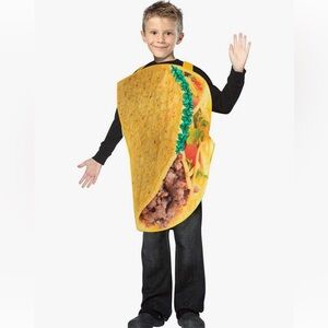 Kids Halloween taco costume. Gently used condition! Fits Kids age 6 to 10 yrs!